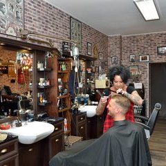 Herrenfriseur