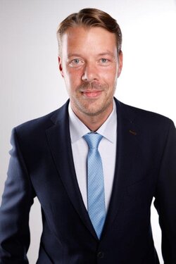 Henning Fricke