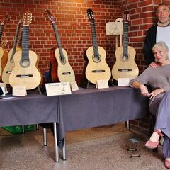 Austellung von Gitarren
