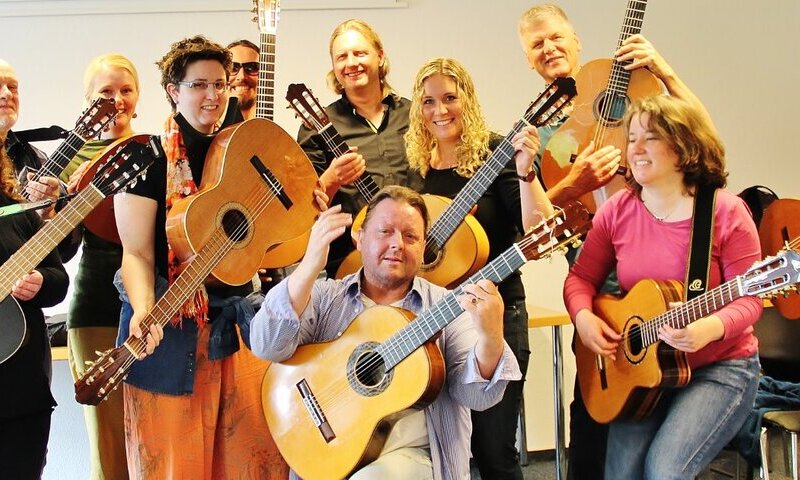 Gitarrenwoche 2019 Gruppenbild mit Tim Schikoré