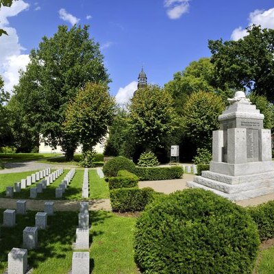 Gedenkstätte Bäckerstraße Kriegerdenkmal 1. und 2. Weltkrieg 